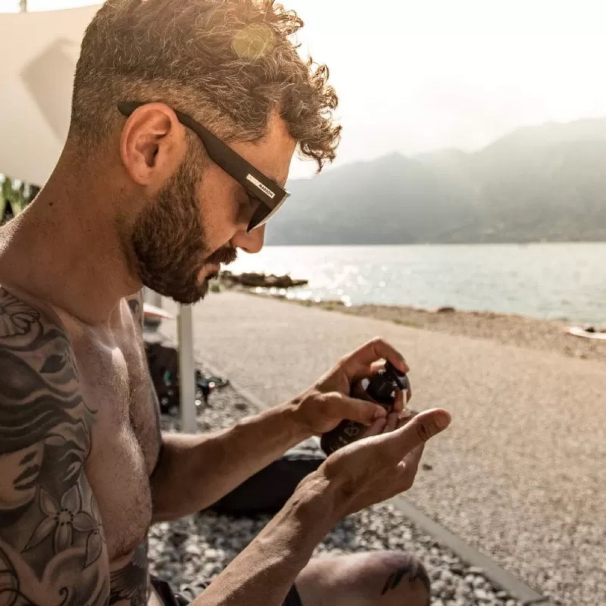 Parfum, Erwachsener, Männlich, Mann, Person