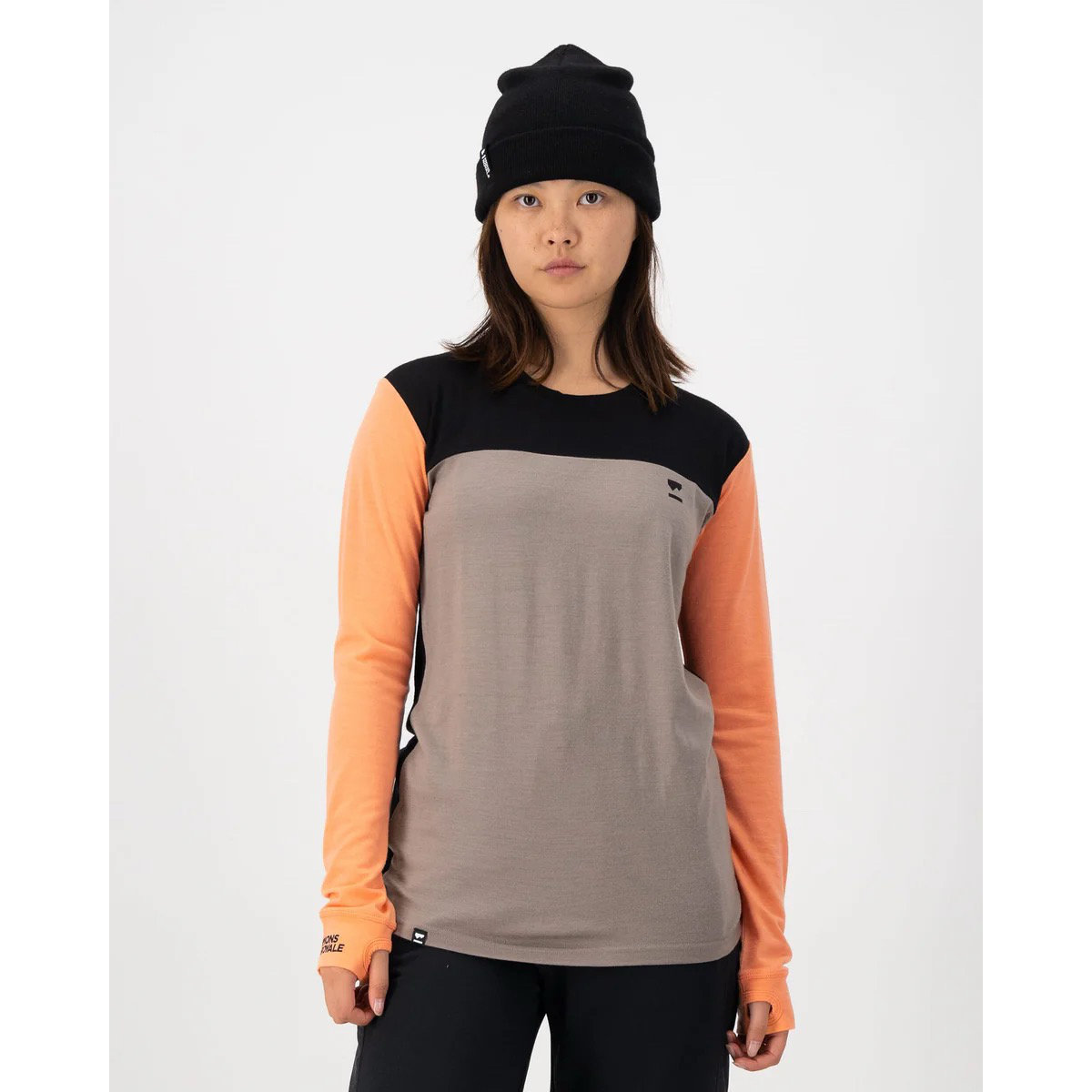 Bekleidung, Hut, Mütze, Langer Ärmel