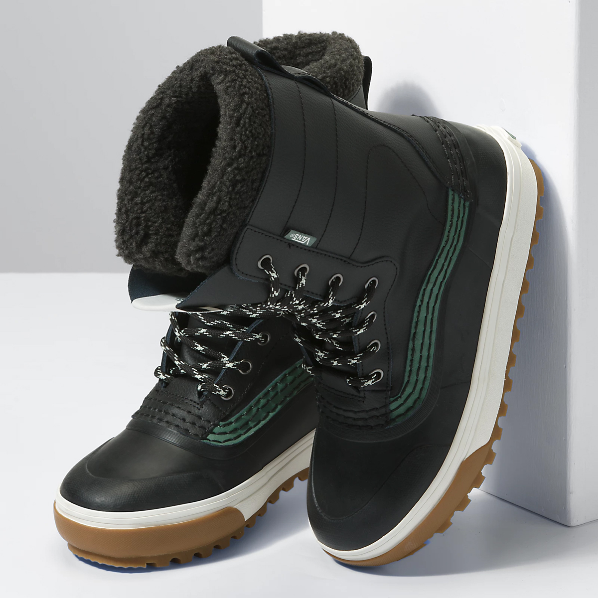 Standard Snow Mte Standard Snow Mte